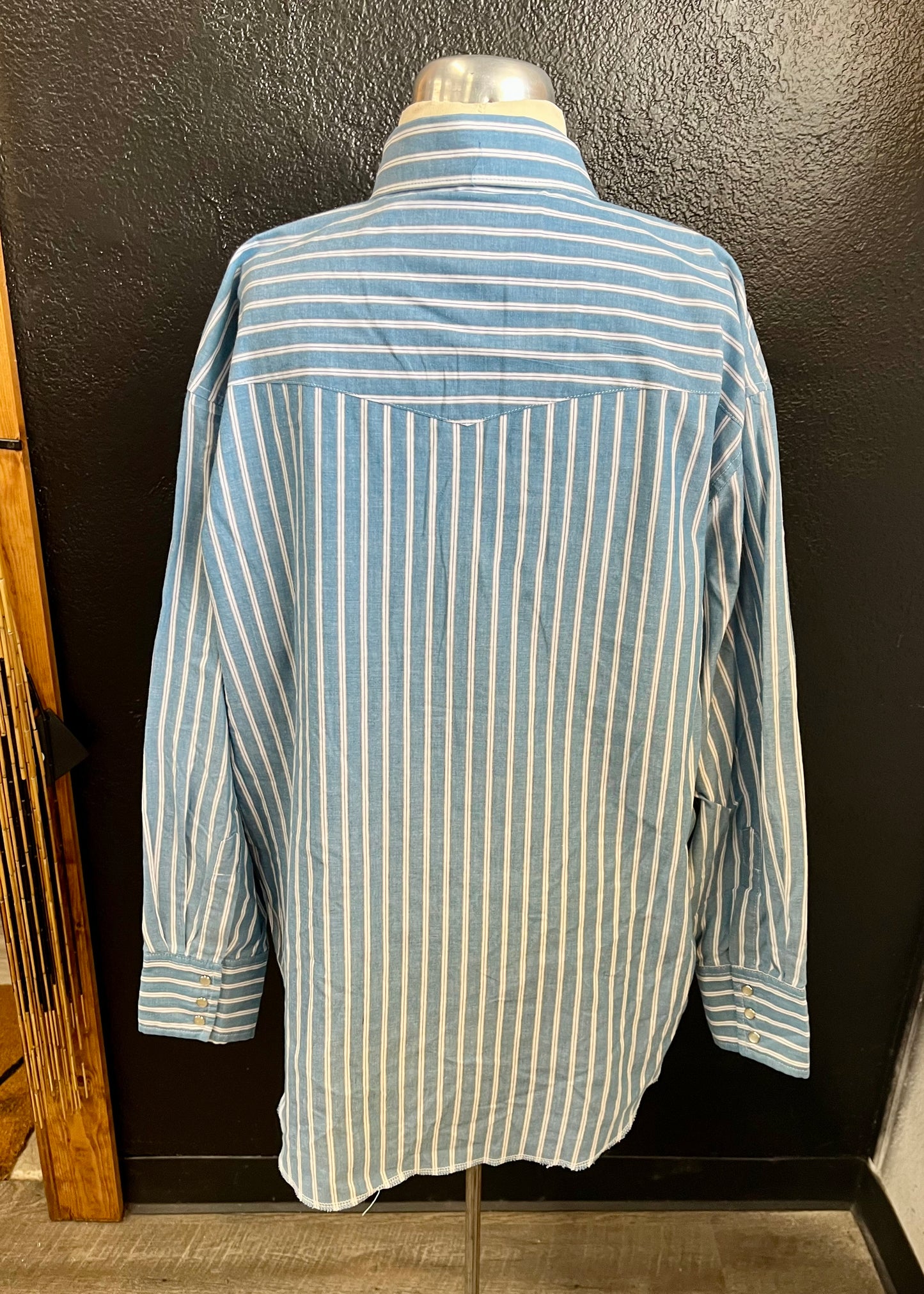 Vintage Wrangler Pearl Snap