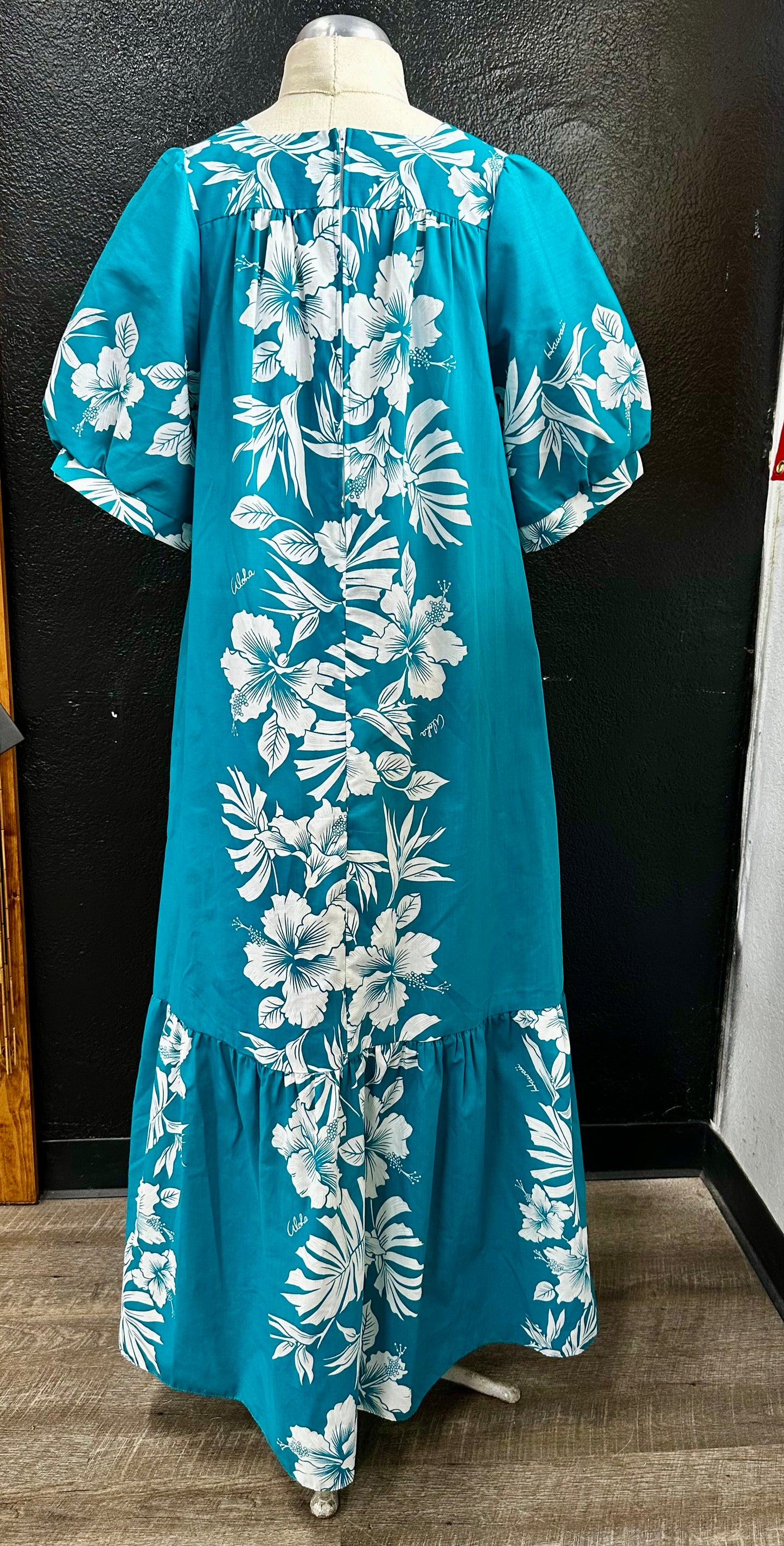 Vintage Royal Creations Hawaii Teal Dress