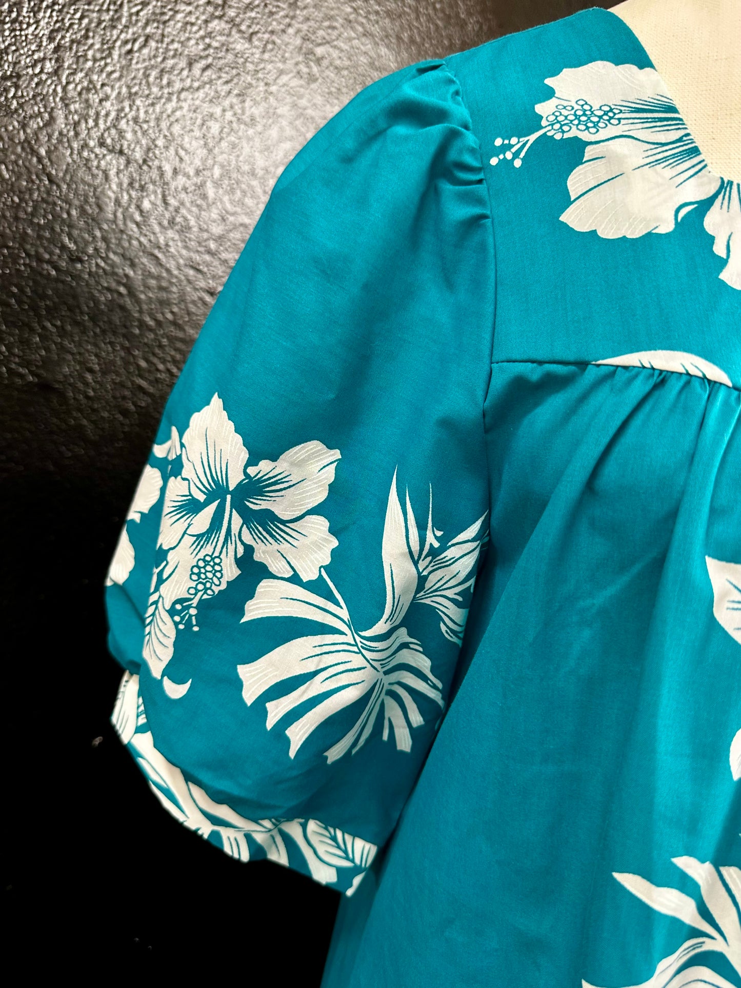 Vintage Royal Creations Hawaii Teal Dress