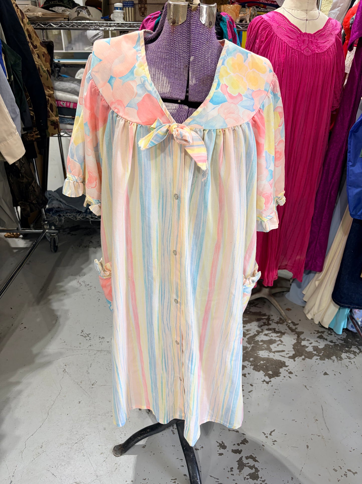 80’s All Day Cafe Snap Front MuuMuu